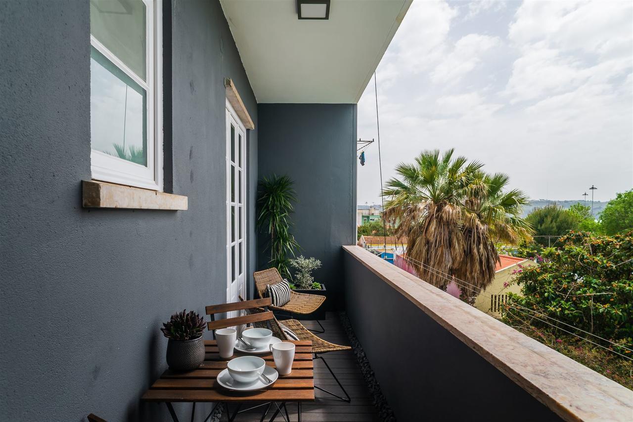 Pedroucos 37 Apartment Lisbon Exterior photo